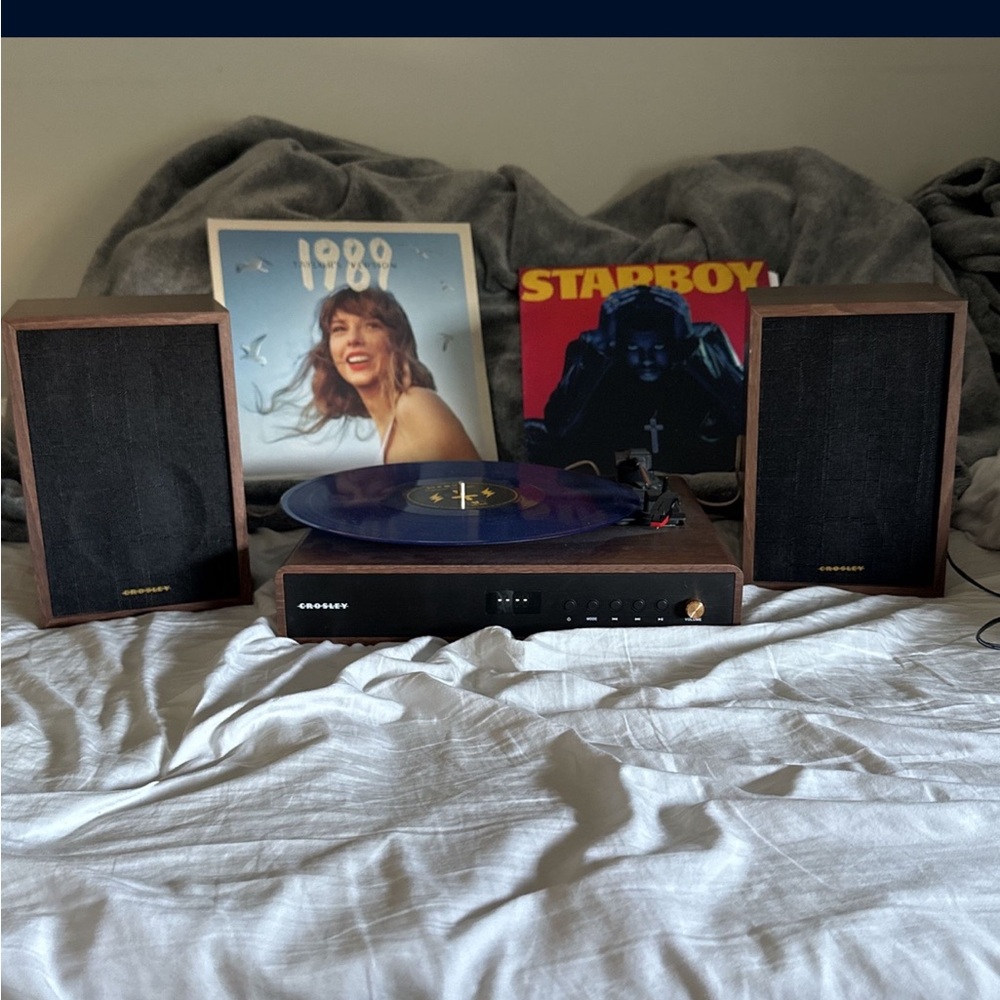 Record player